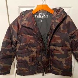 J.Crew CrewCut Brand New (NWT) Childs Down Filled Camouflage Jacket w/Hoodie sz8